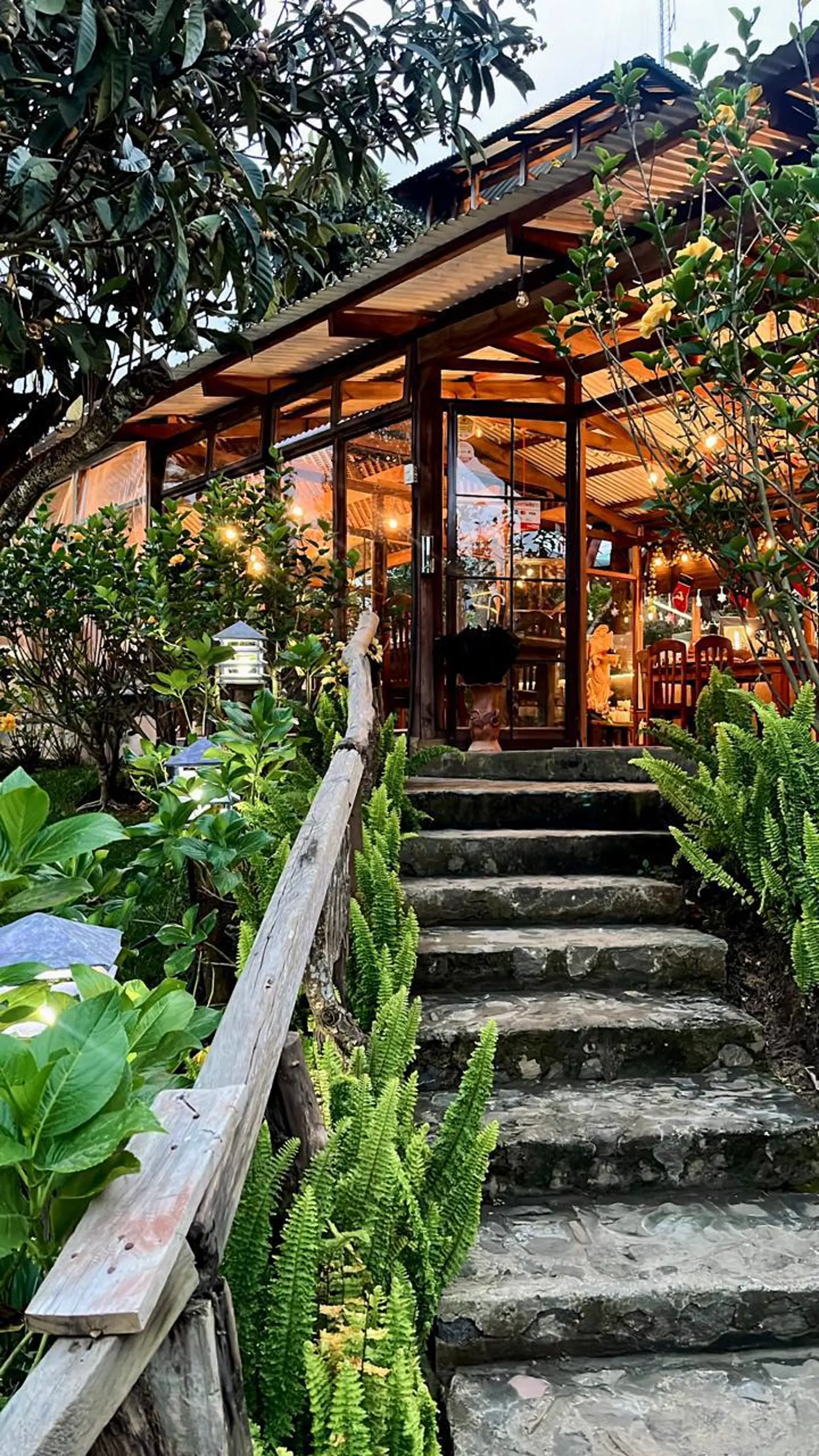 Peaceful corner at Antigua Mágica Garden Restaurant